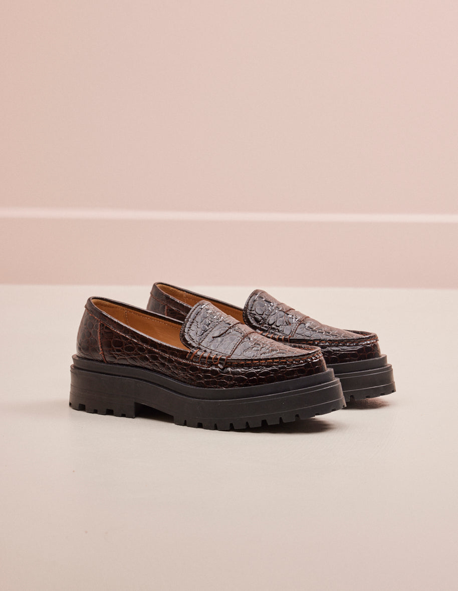 Loafers Nadège - Chocolate lacquer crocodile leather
