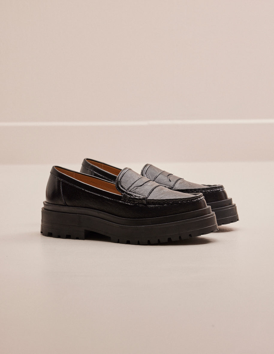 Loafers Nadège - Black pleated leather