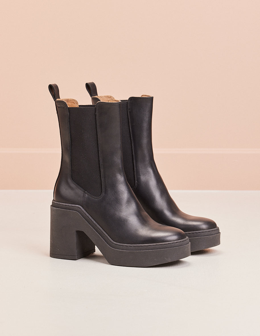 Heeled boots Sophie - Black leather