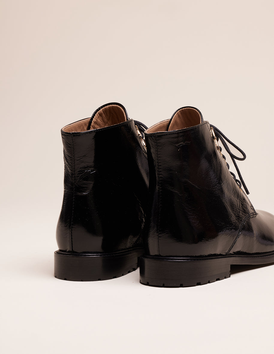 Ankle boots Laurène laces boots - Black naplak leather