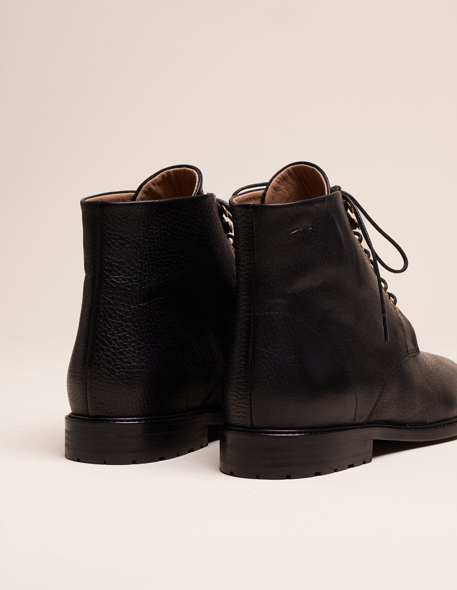 Ankle boots Lucienne - Black grained leather with eyelets