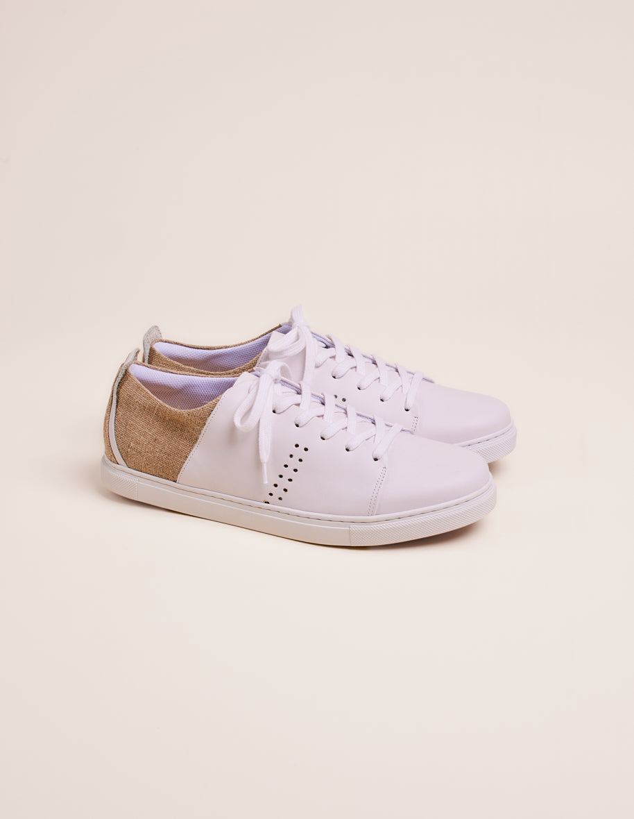 Low-top trainers René - White leather and linen