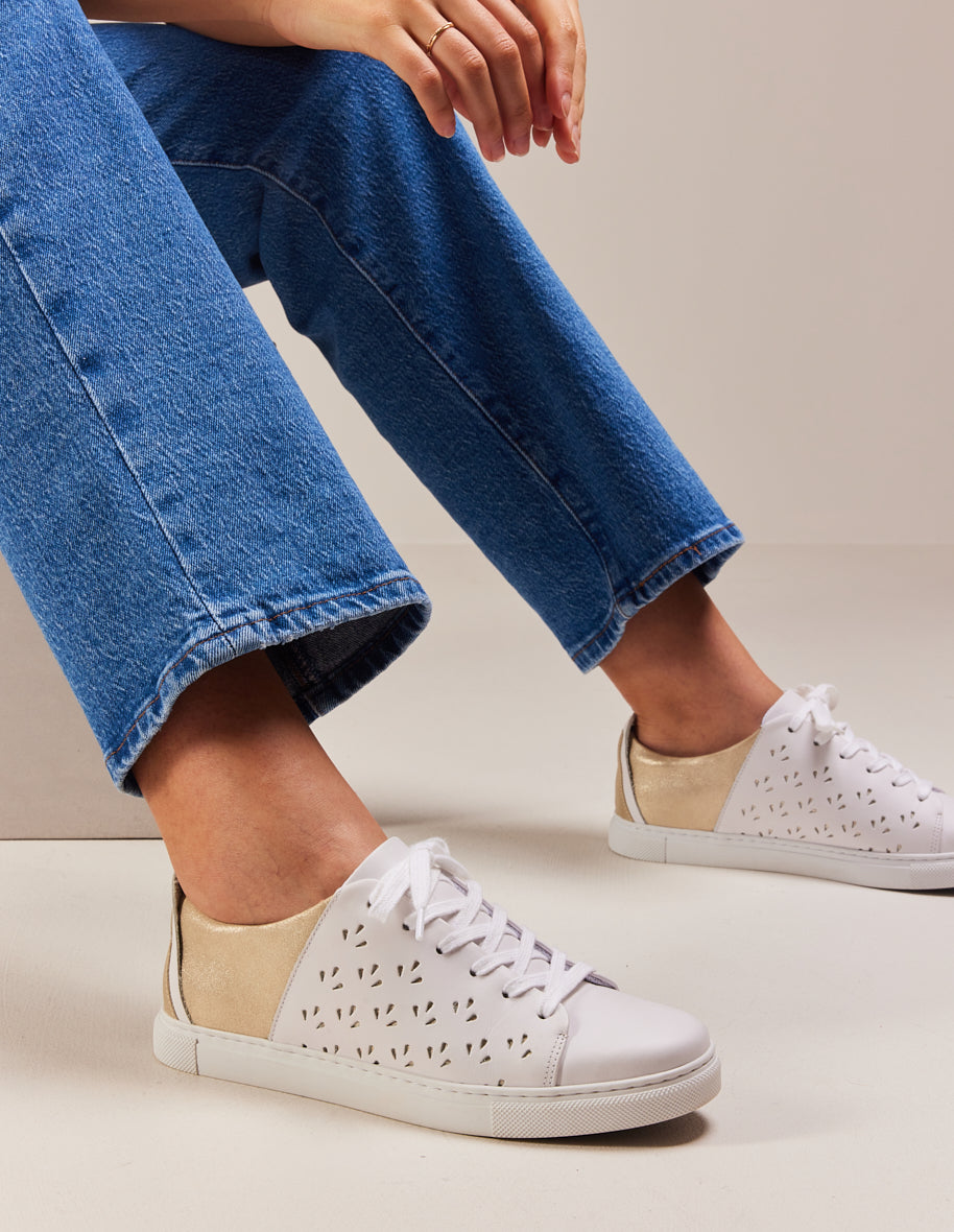 Low-top trainers Renée openwork - White leather and champagne lamé