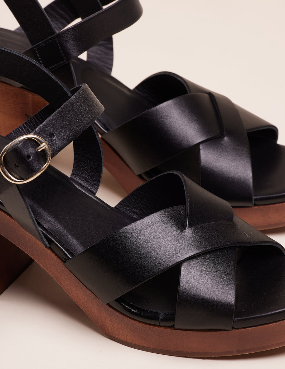 Heeled sandals Véra - Black leather