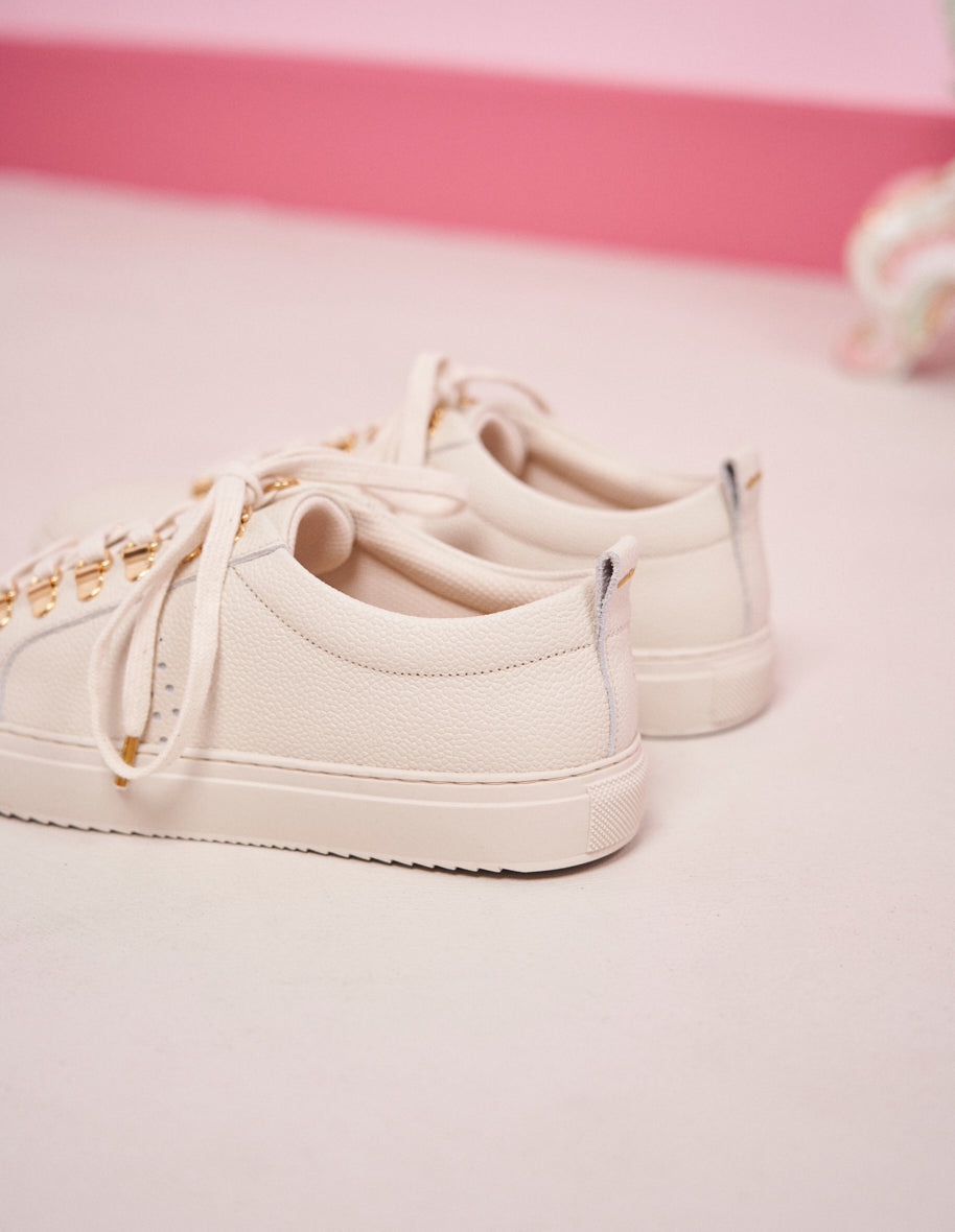 Low-top trainers Brigitte - White grained leather with eyelets