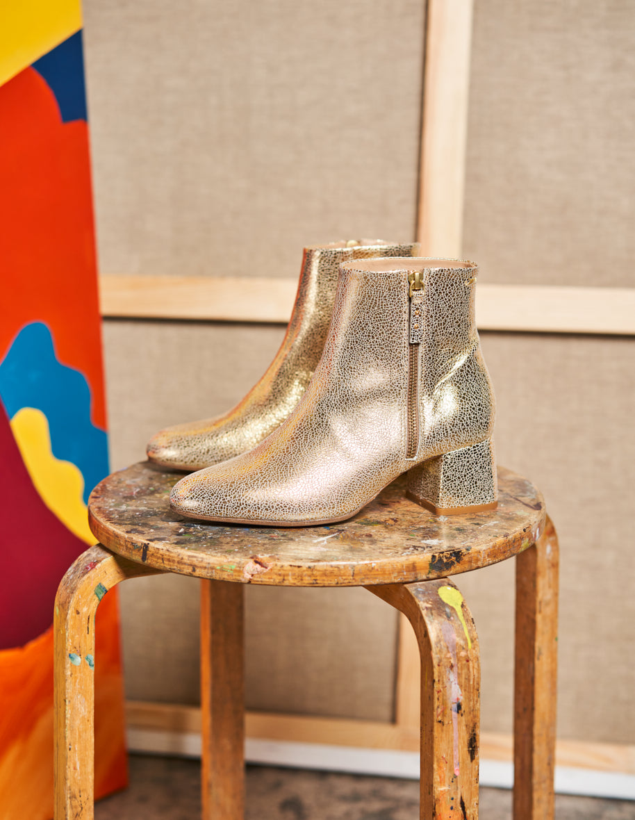 Heeled boots Gisèle - Golden cracked leather