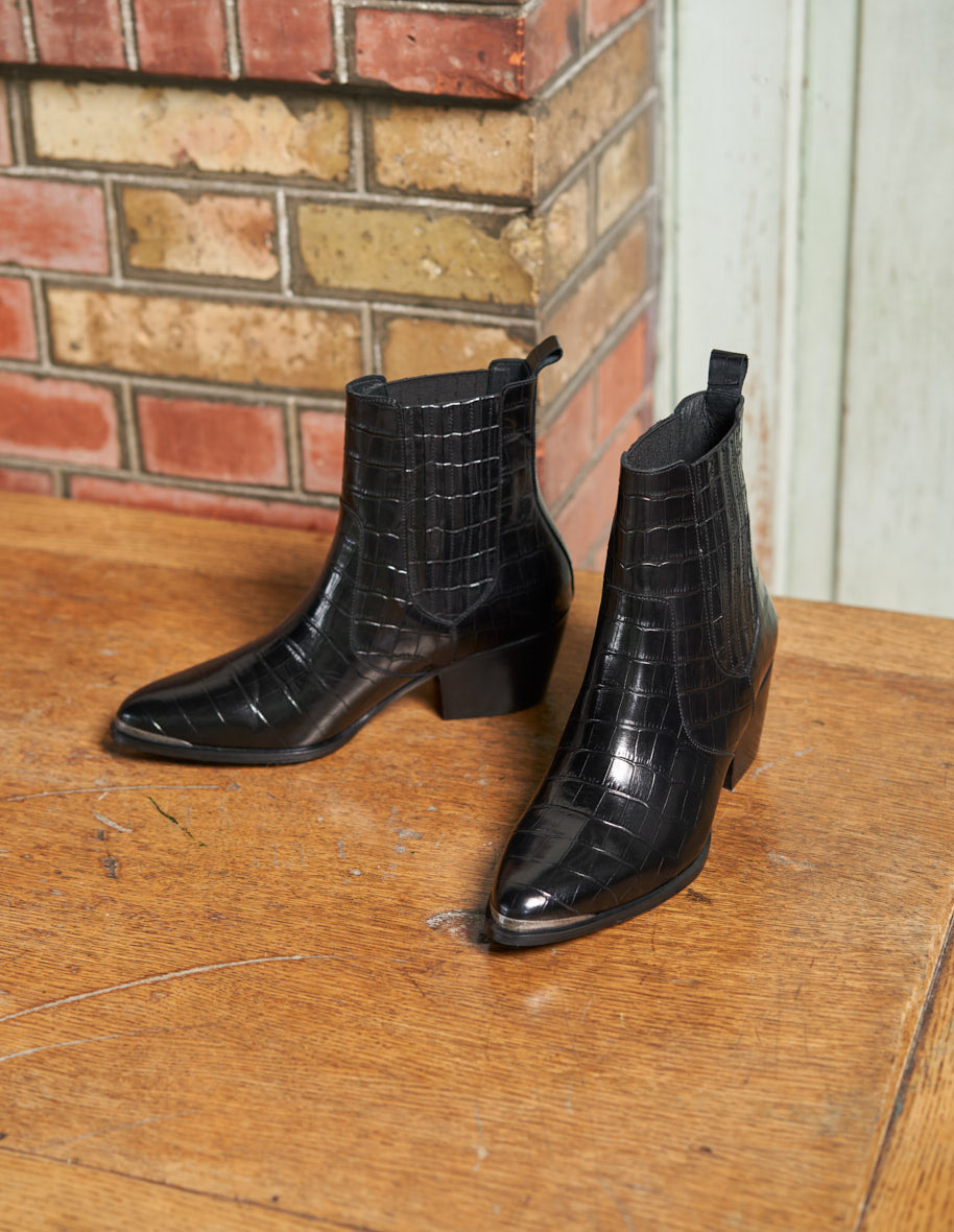 Marianne heeled boots - Black Croco leather