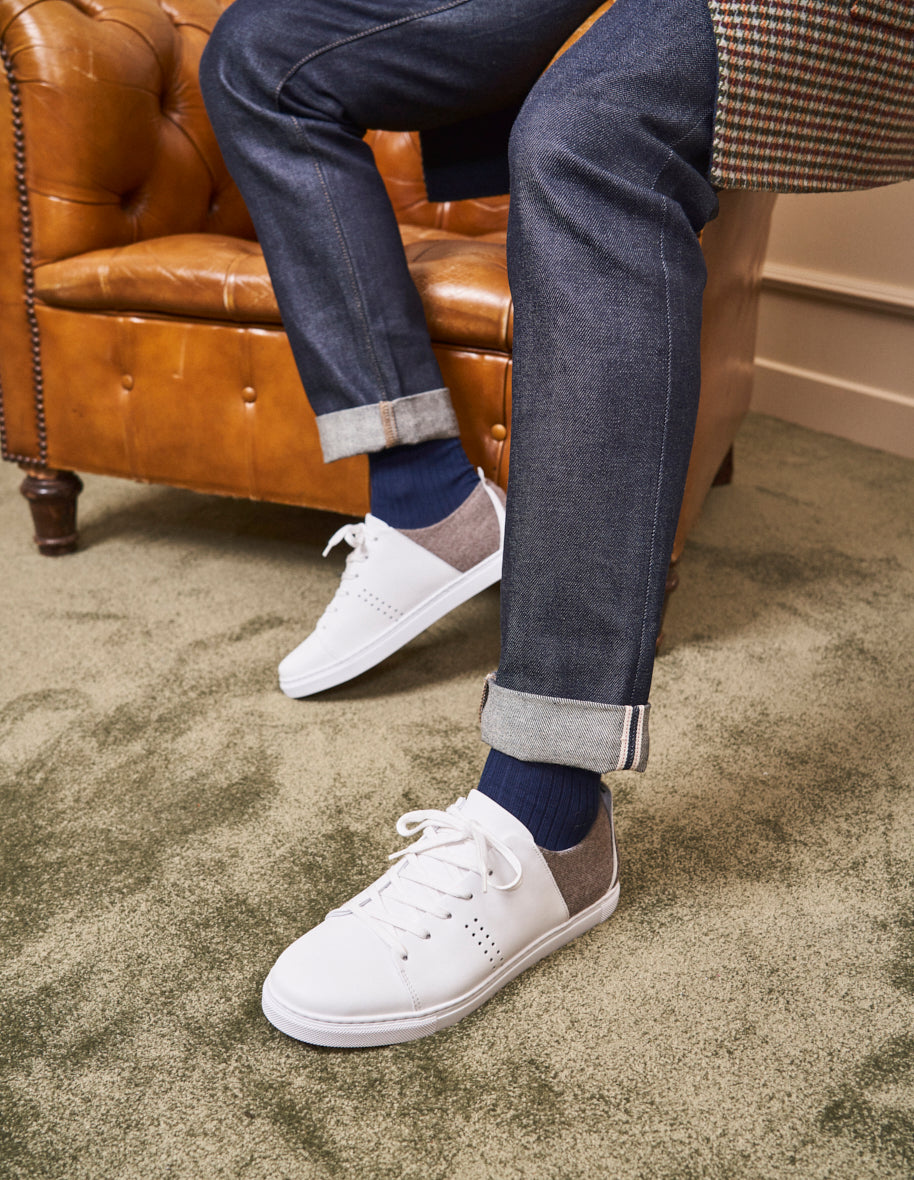 Low-top trainers René - White leather and beige flannel