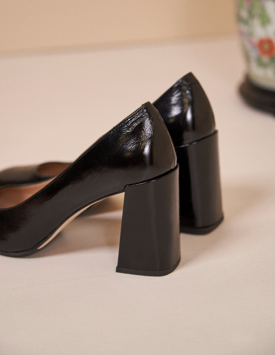 Heels Violette - Black patent pleated leather